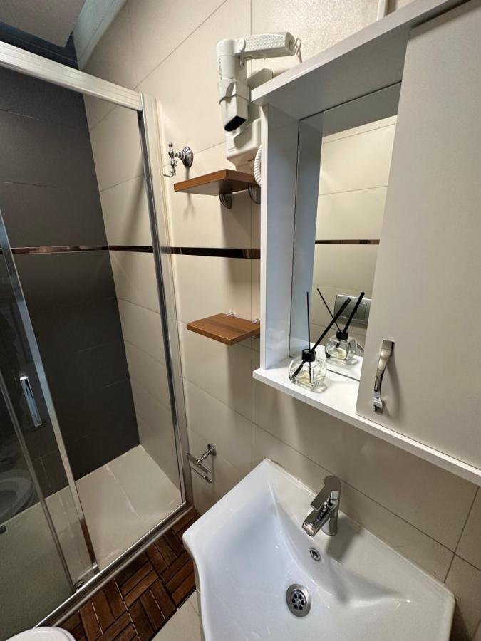 S.E.S. Taksim Apartamento Istambul Exterior foto