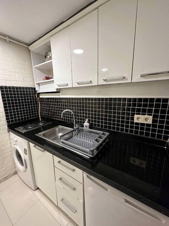 S.E.S. Taksim Apartamento Istambul Exterior foto